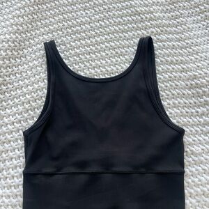 Lululemon ribbed power pivot tank